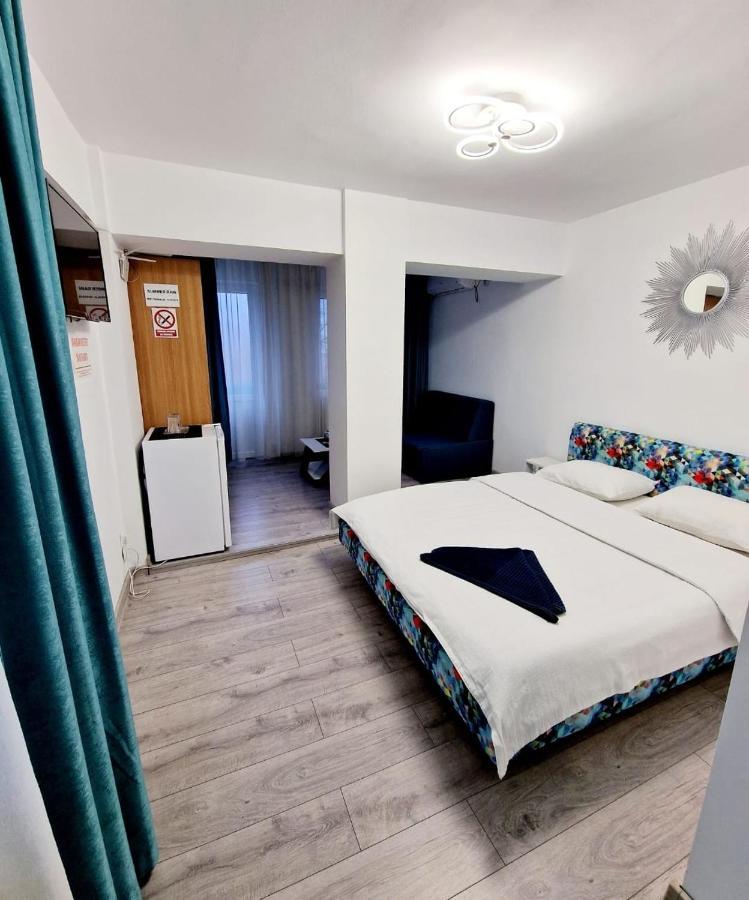Ares Hotel Constanta Exterior photo